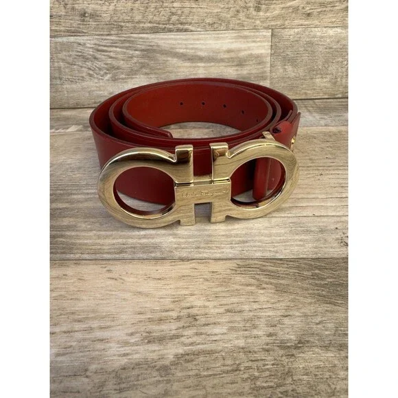 Salvatore Ferragamo Red Leather Belt Gold Gancini Buckle Size 46 Italy