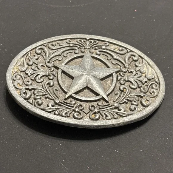 Western Texas Lone Star Oval Belt Buckle - Antique Silver Tone Filigree Floral