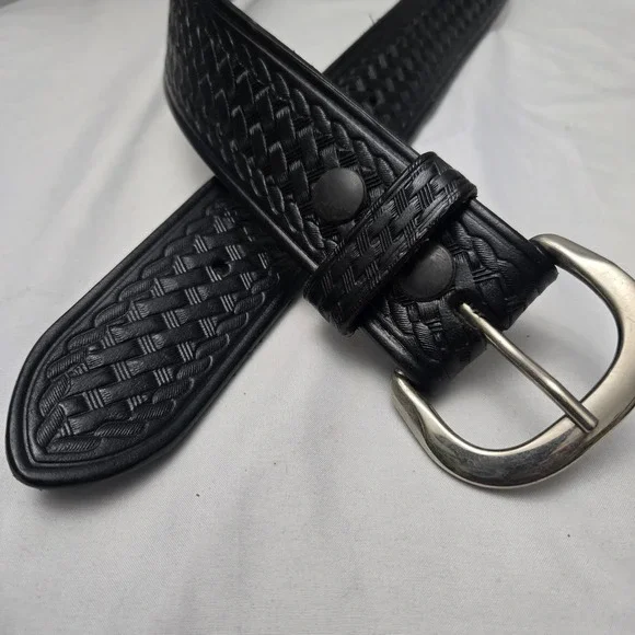 Triple‎ K Size 32 Black Leather Belt Brass Buckle Law Enforcement Western
