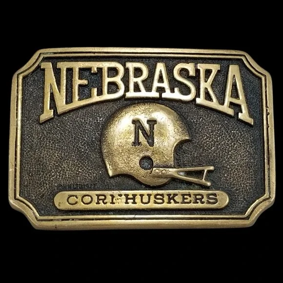 Nebraska Cornhuskers Football Helmet Belt Buckle Solid Brass 1982 Heritage‎ Mint