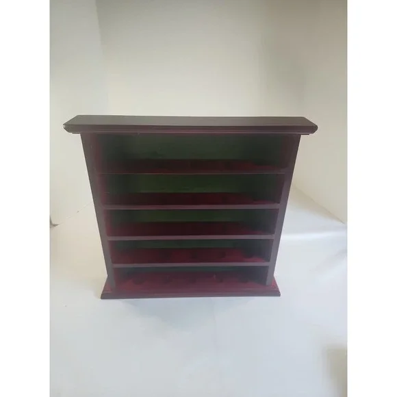 Golf Ball Display Case Wall or Stand Alone Green Felt Back Holds 25 Balls