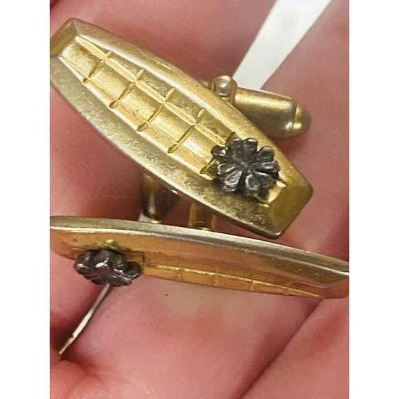 Vintage Four Leaf Clover Cufflinks Gold Tone Grid Good Luck Irish Bullet Back