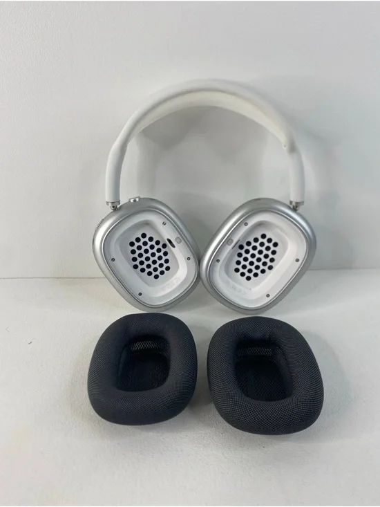 Apple AirPods Max Wireless Over-Ear Headset A2096 - Silver