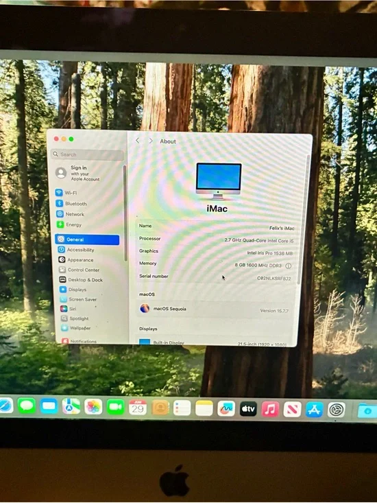 Apple iMac Desktop in Silver with Black Trim