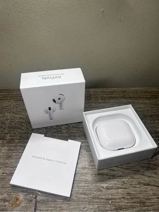 Apple AirPods Pro Style Earbuds with White Charging Case