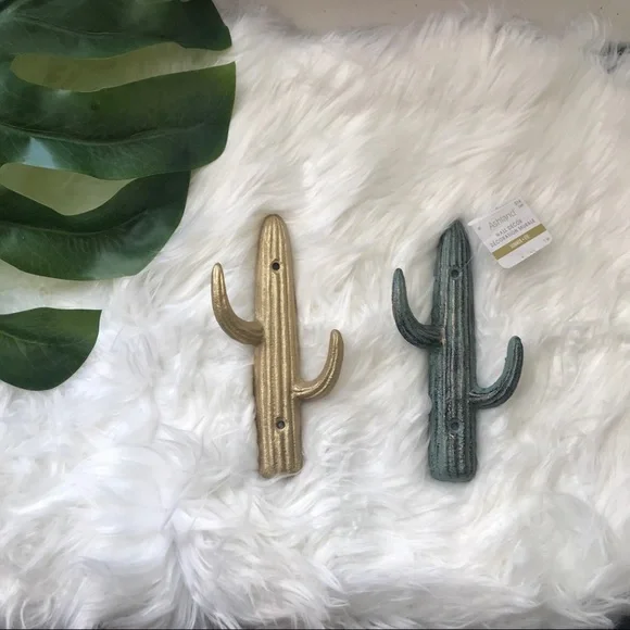 Cactus 🌵 Wall Hooks Metal Coat Rack Organizer