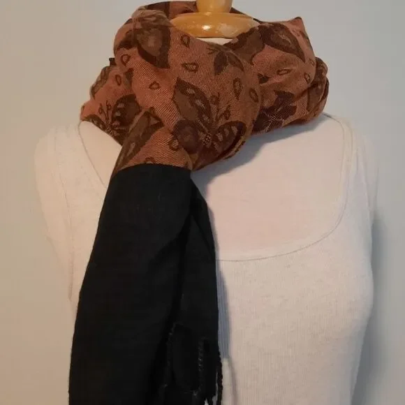 Lucky & COCO Butterfly Scarf Shawl Wrap Neckwarmer Fringe trim