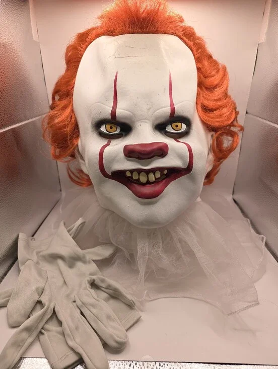 IT Clown Pennywise Adult Mask Collar Gloves Halloween Costume Stephen King Scary