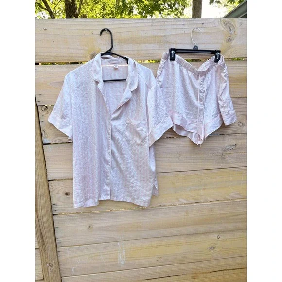 Victoria's Secret Pink White Striped Satin Pajama Set XL Short Sleeve Shorts