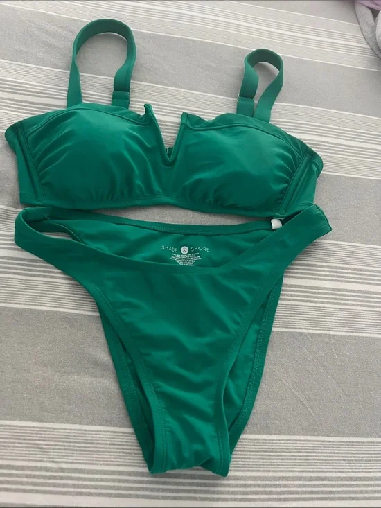 Shade & Shore Emerald V-Notch Two-Piece Bikini in Green
