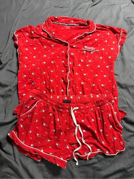 Tommy Hilfiger Red Short Sleeve Two-Piece Pajama Set with White Trim