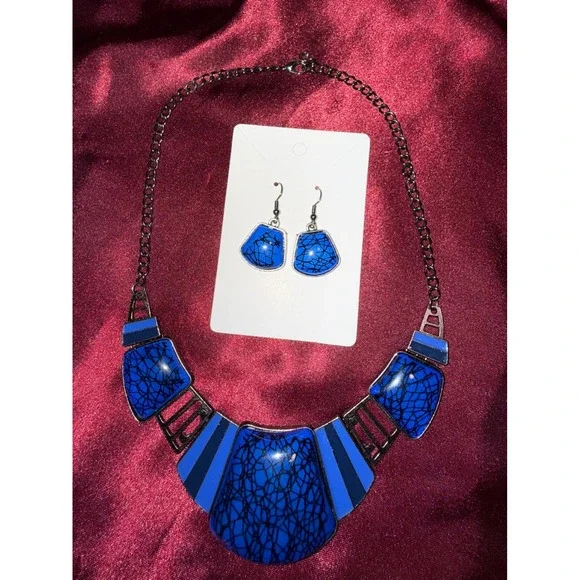 Blue Statement Necklace and Earring Set Crackle Pattern Geometric Bib Jewelry