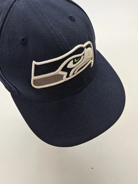 Seattle Seahawks Fitted Hat New Era 59 Fifty Size 7 1/4 NFL Baseball Cap Blue