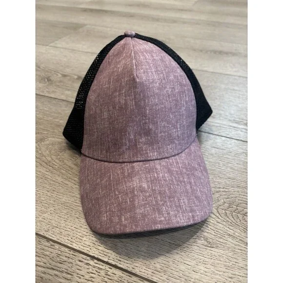 Lululemon Commission Hat Mens One Size Purple Space Print Mesh Trucker Cap‎