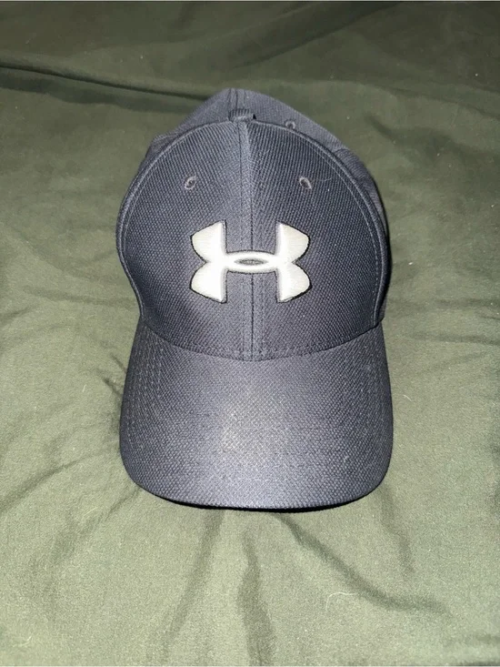 Under Armour black Cap with White Logo