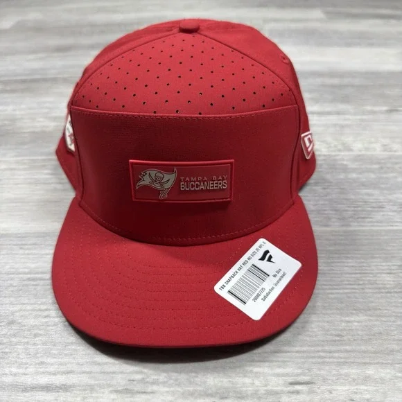San Francisco 49ers New Era 2025 Sideline‎ Split Panel 9FIFTY Snapback Hat Red