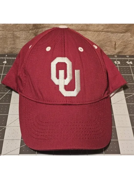 Red/Burgundy Oklahoma Sooners White OU Embroidered Logo Men's Strap Back Hat