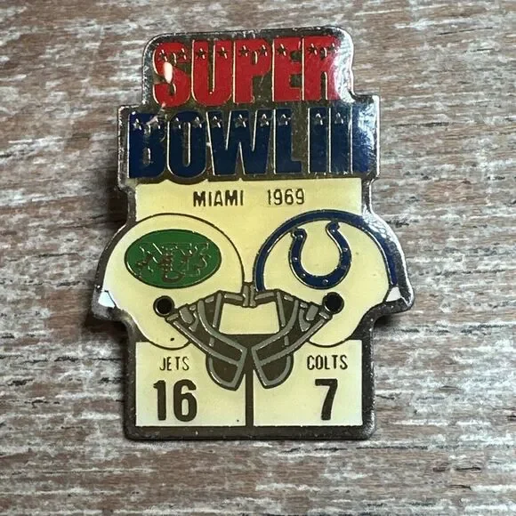 Super Bowl III Miami 1969 New York Jets vs Baltimore Colts Hat Lapel Pin‎