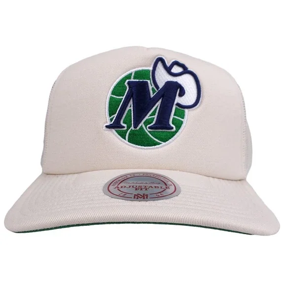 Dallas Mavs Mitchell & Ness NBA Foam Trucker Hat Cap 3D Logo Cream NWT