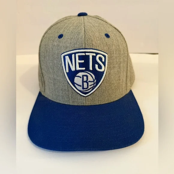 Mitchell & Ness Brooklyn Nets Fitted Hat 7 1/2 Grey Blue NBA‎ Flat Brim Cap