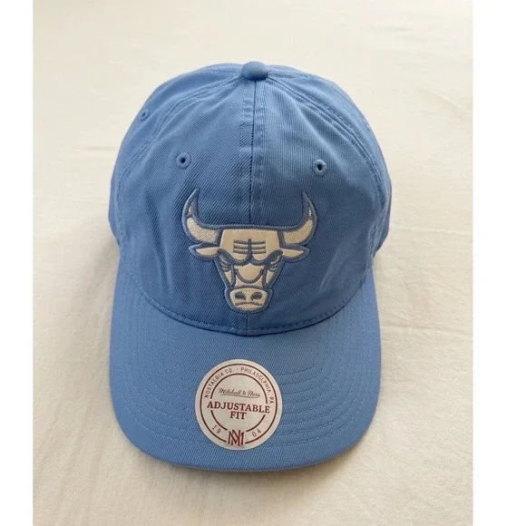 Mitchell & Ness Chicago Bulls‎ Adjustable Hat Light Blue NBA Embroidered Cap
