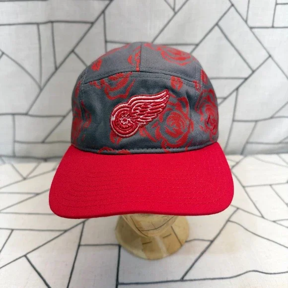 Zephyr Detroit Red Wings Hat OSFM Grey Red Rose Print 5 Panel Sample Cap