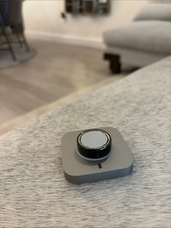 Oura Ring Gen 3 Heritage – Black, Size 11 Includes Charger Excellent Condition