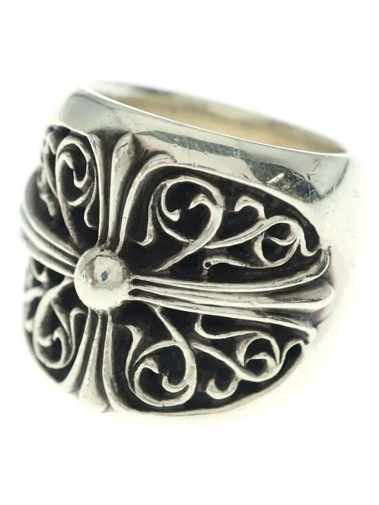 Chrome Hearts Classic Oval Cross Ring Silver