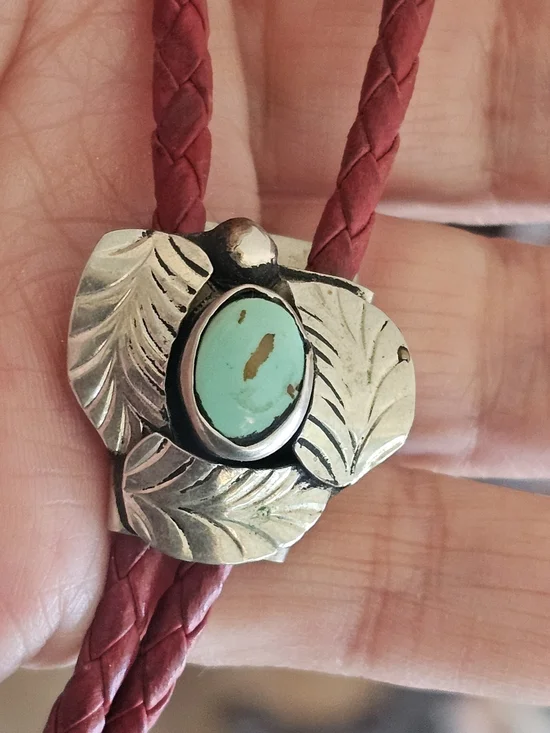 Turquoise Leaf Bolo Tie - Red Cord