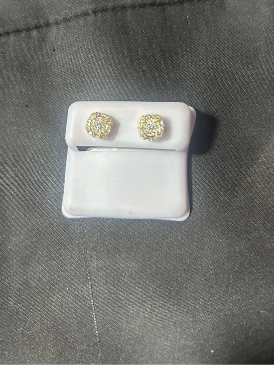 Gold-Tone Cluster Stud Earrings - Sparkling Floral Design