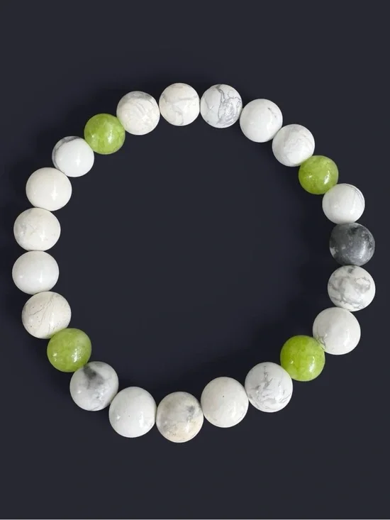Peridot & Magnesite Gemstone Bead Bracelet 8mm