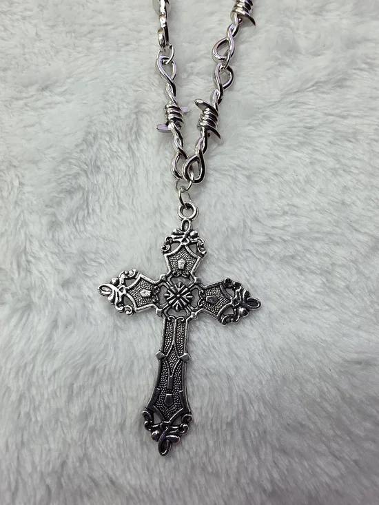 Intricate Silver Cross Pendant Barbwire Necklace
