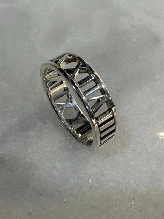 Size 11.5 Tiffany Atlas Ring Stencil Cutout Open Roman Numeral Band Mens Unisex