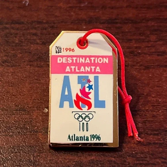Vintage‎ 1996 Atlanta Summer Olympics Luggage Tag Lapel Hat Pin
