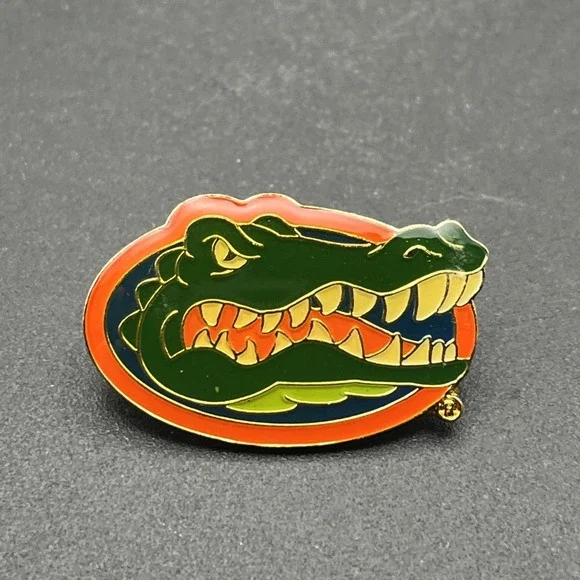 NCAA University Of Florida Gators Mascot‎ Logo Football Hat Lapel Pin