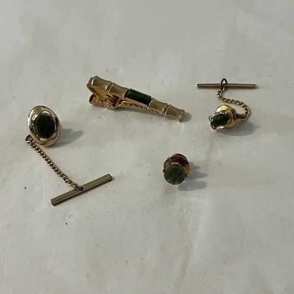 Tie Tacks Jade Yellow Gold plated tie tacks and lapel pin