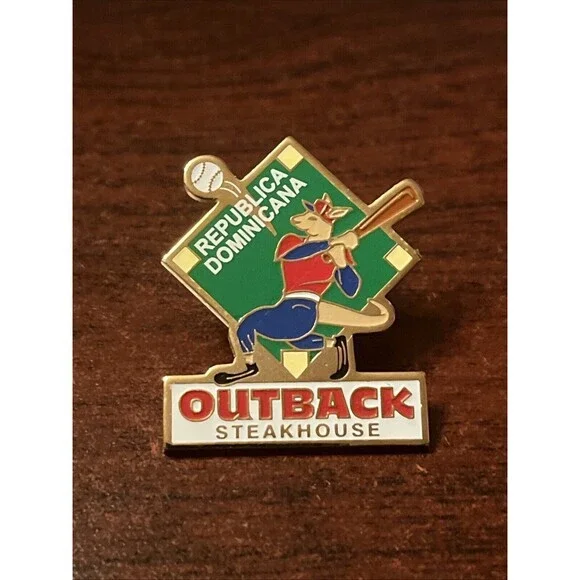 Outback Steakhouse‎ Dominican Republic Kangaroo Baseball Lapel Hat Pin