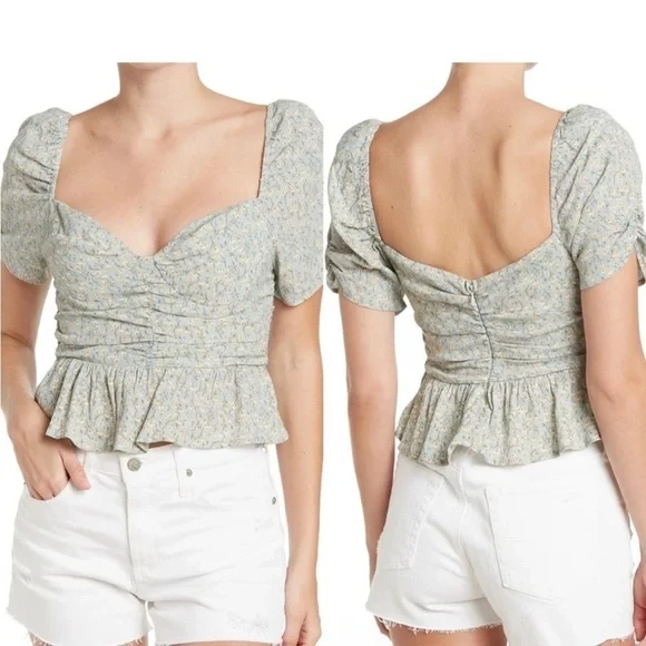 ASTR THELABEL BLUE DITSY PUFF SLEEVE SWEETHEART FLORAL NECKLINE LARGE TOP NEW