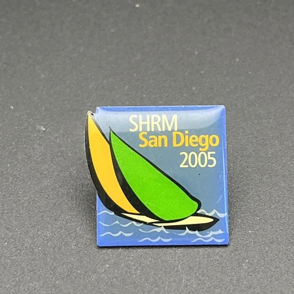 2005 Society For Human Resource Management San Diego Convention Lapel Hat Pin‎
