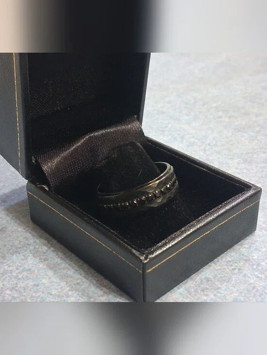 Men’s Black Tungsten Carbide Hammered Band w/ Black CZ – Size 10