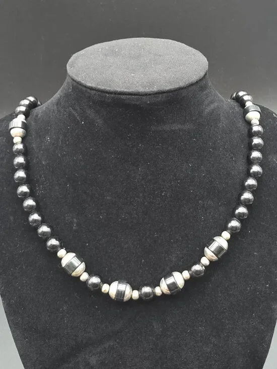 Mens Silver Tone Black Beaded Necklace 22