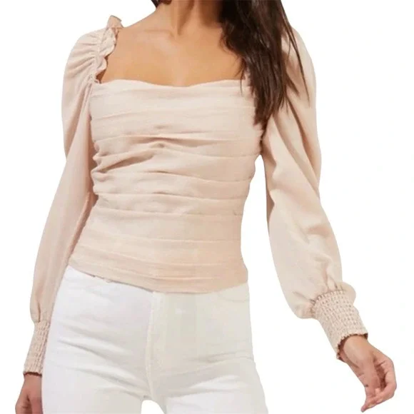 ASTR The Label Small Blush Square Neck Puff Sleeve Ruched Smocked Top‎ NEW