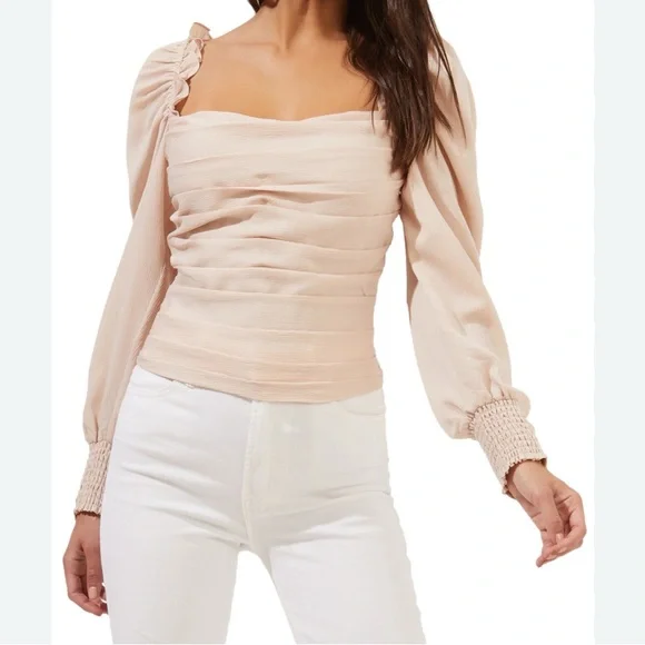 ASTR Square Neck Puff Sleeve Long Sleeve Top Blush Pale Pink Ruched Shirt
