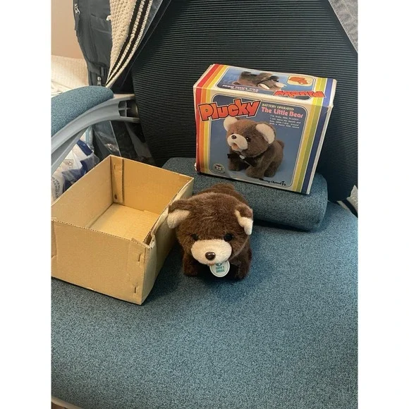 Vintage Plucky Bear  , ( Not‎ Working )