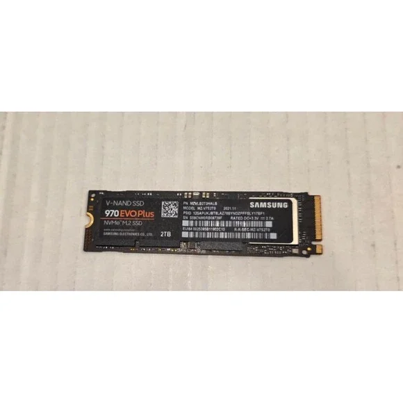 Samsung 970 EVO Plus 2TB PCIe NVMe M.2 2280 Internal SSD MZ-V7S2T0