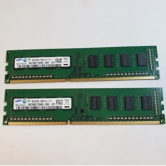 2pc - Samsung 2GB DDR3 1600MHz PC3-12800U Desktop Memory Module Lot