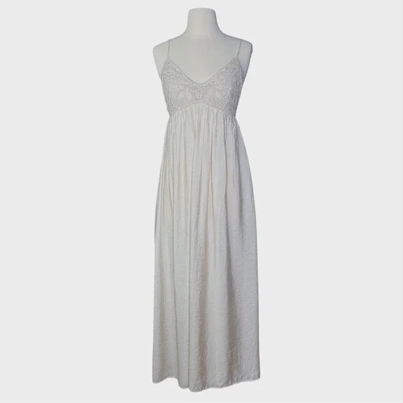 Abercrombie and Fitch Small Khaki Color Cottage Core Coastal Maxi Dress‎ Crochet