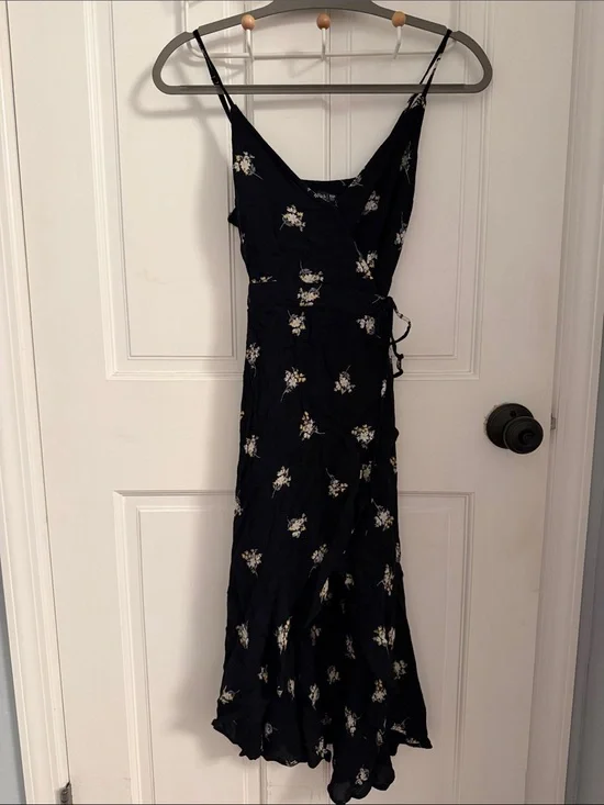 Abercrombie & Fitch Black Floral Wrap Maxi Dress