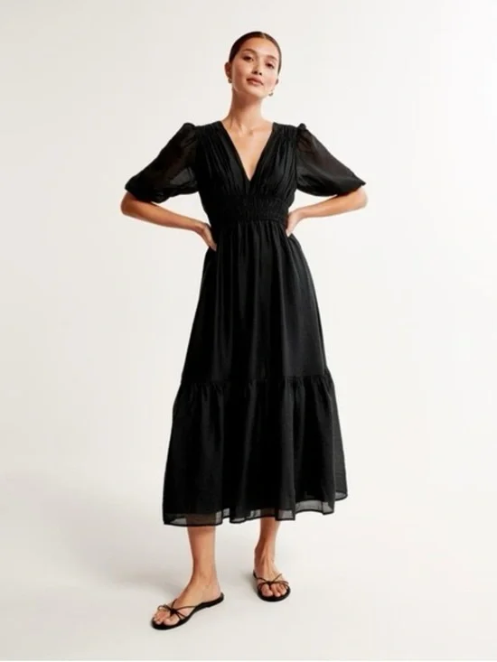 Women’s Abercrombie & Fitch Floaty Plunge Puff Sleeve Maxi Dress Black Small