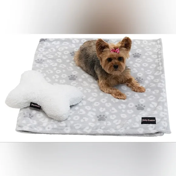 #0350Juicy Couture Turquoise Blue Dog Blanket Sherpa Bone Shaped Pillow